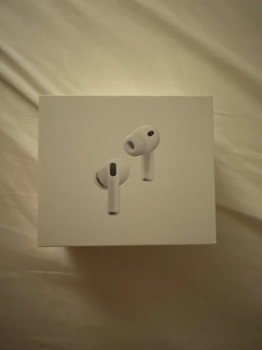 AirPod pro 3 - Image 1