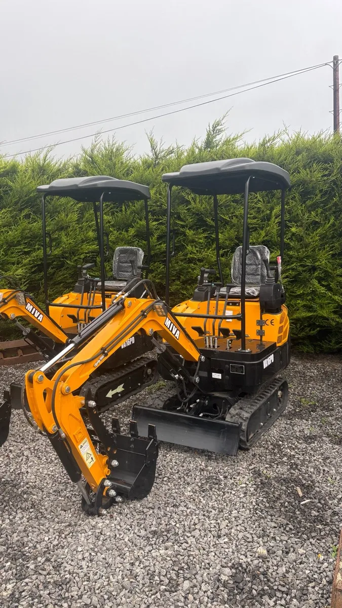 New Miva 1.6 ton mini digger