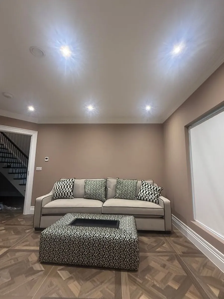 Custom 4 seater, 1 seater and footstool - Image 4