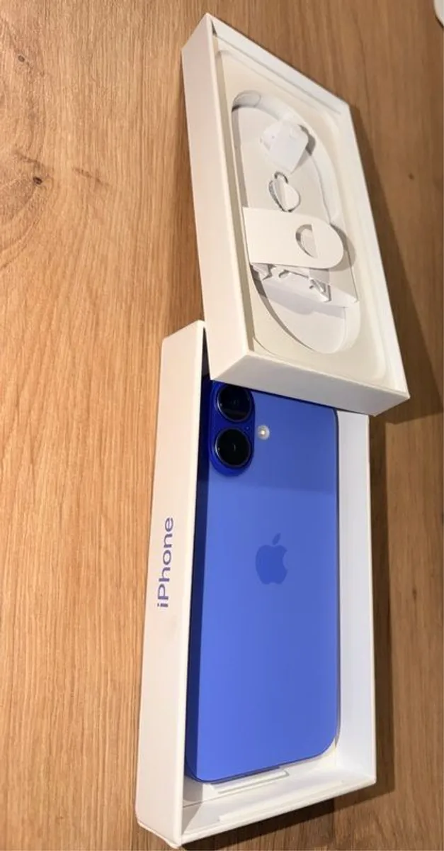Iphone 16 128gb Ultramarine - Image 2