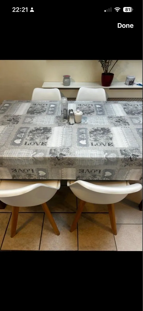 Kitchen chairs - Image 1