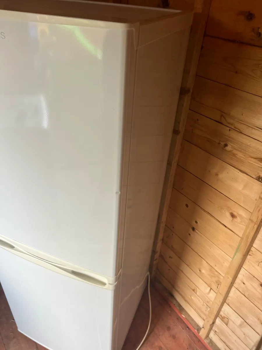 Fridge freezer - Image 3