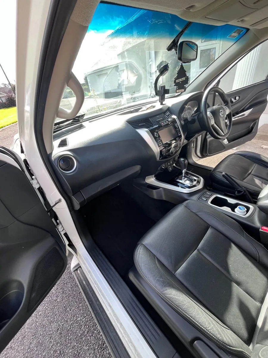 Nissan Navara 2018 - Image 4