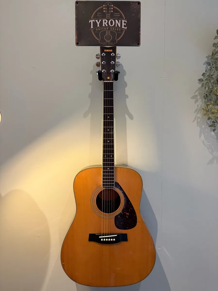 1976 Yamaha FG-301 (Japanese) + Original Hard Case - Image 2