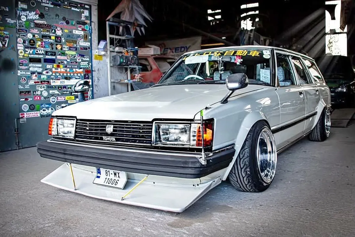 toyota rx60 cressida wagon - Image 1