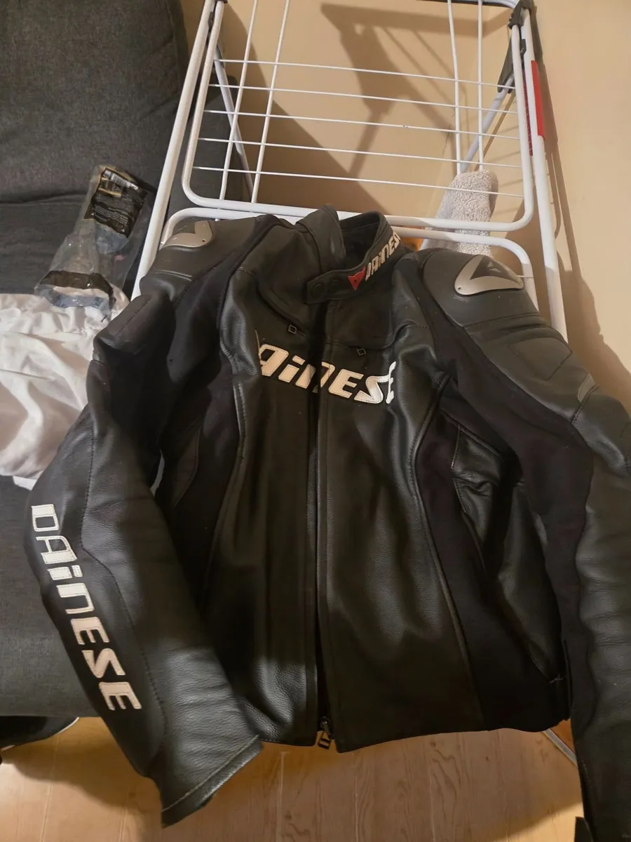 Bike leathers - Image 4