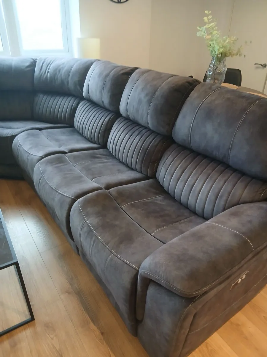 Corner Sofa - Image 2