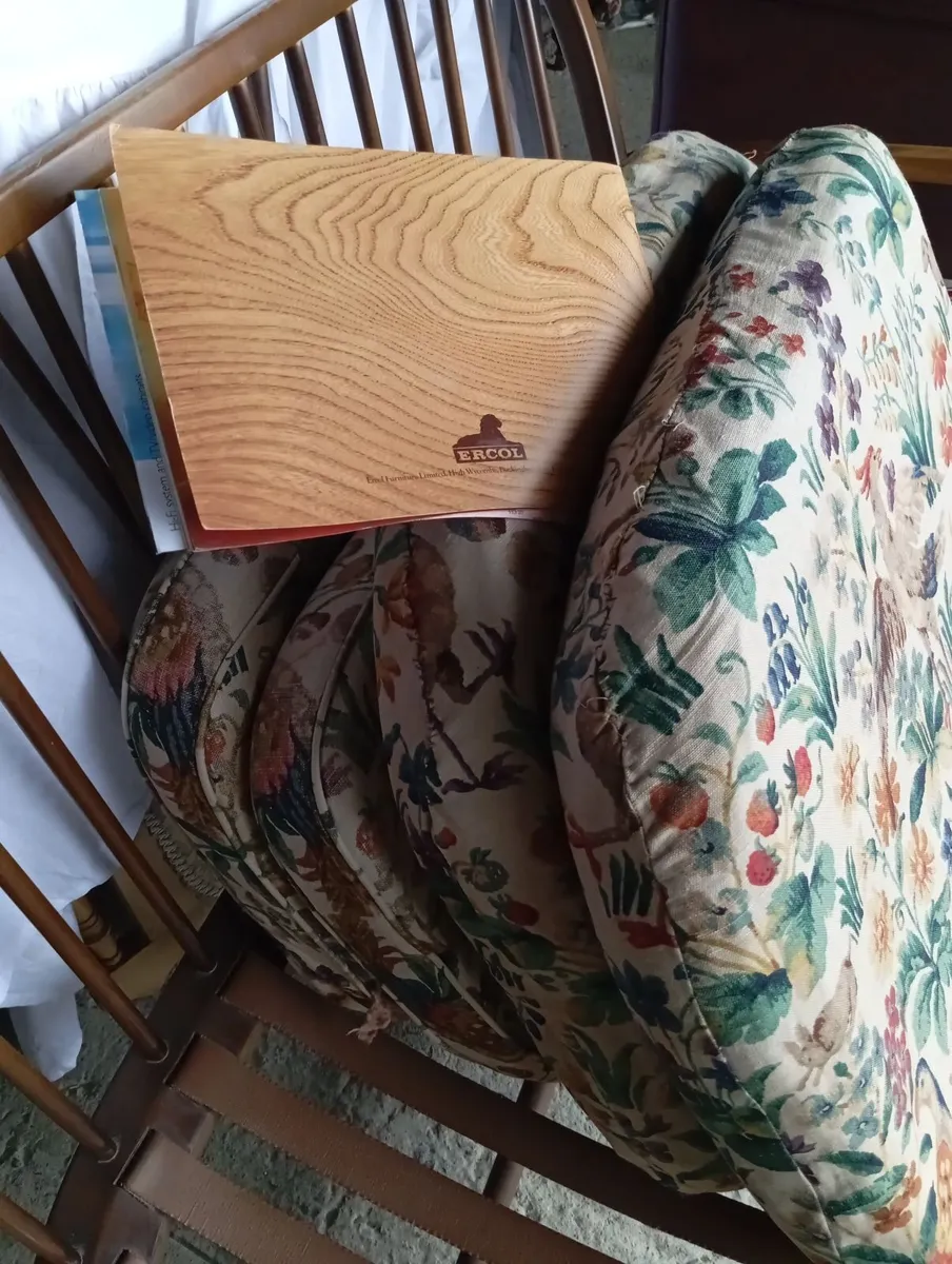 Ercol vintage 2 seater sofa - Image 2