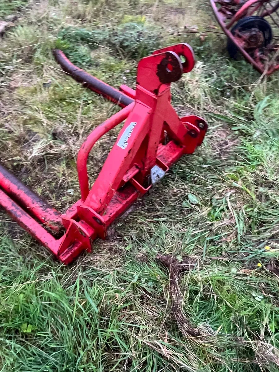 Nugent Bale handler - Image 1