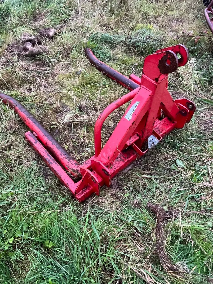 Nugent Bale handler - Image 2