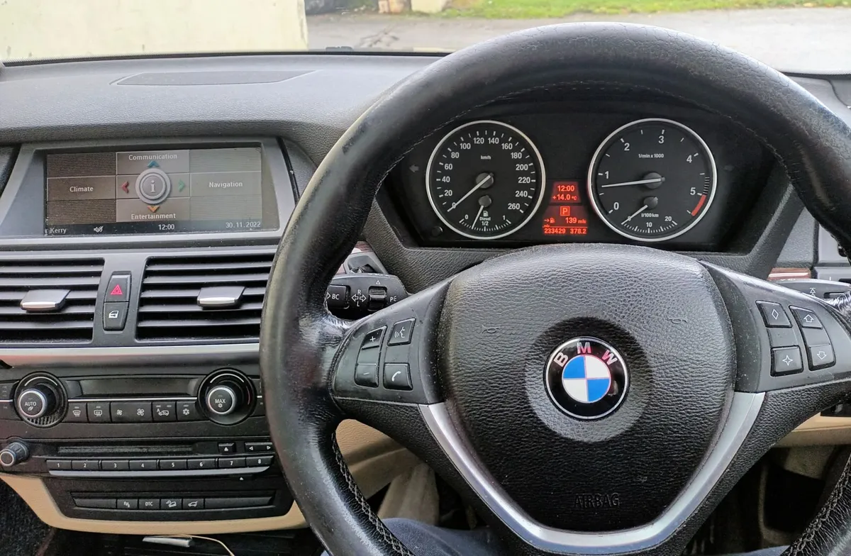 BMW X5 2007 - Image 4