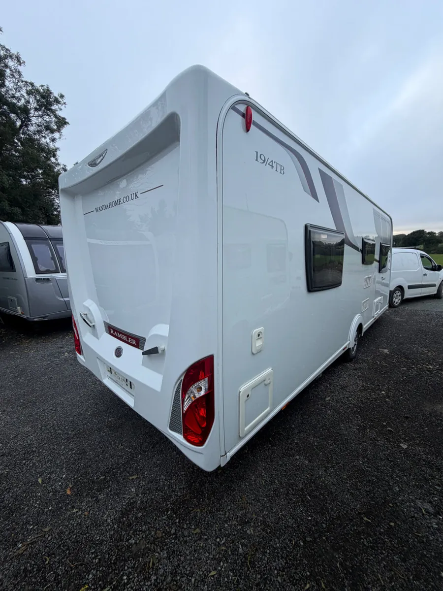 Elddis Rambler  Caravan with Fixed Island Bed - Image 3