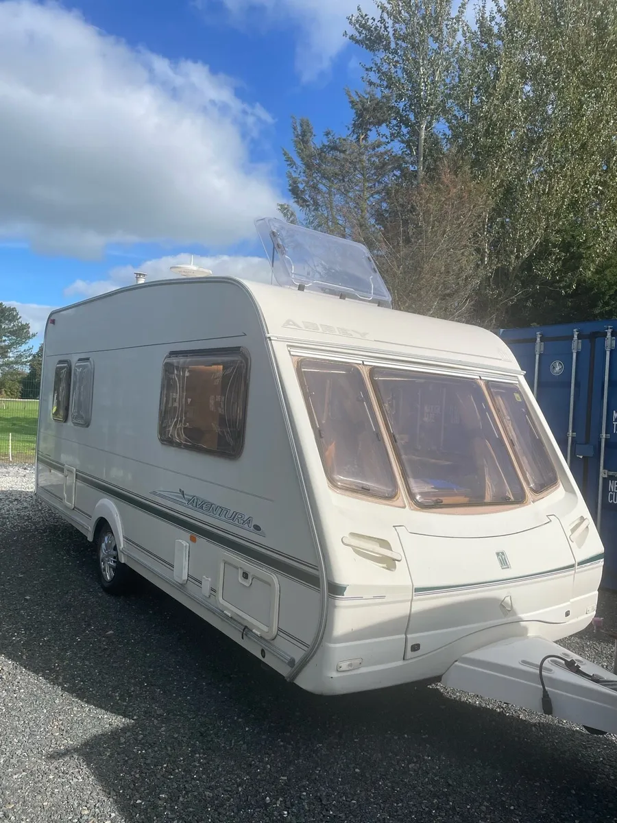Abbey 5/6 berth with Awning & Remote Mover - Image 2