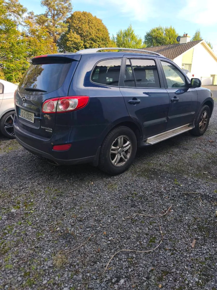 2012 Hyundai sante Fe 2.2d automatic - Image 1