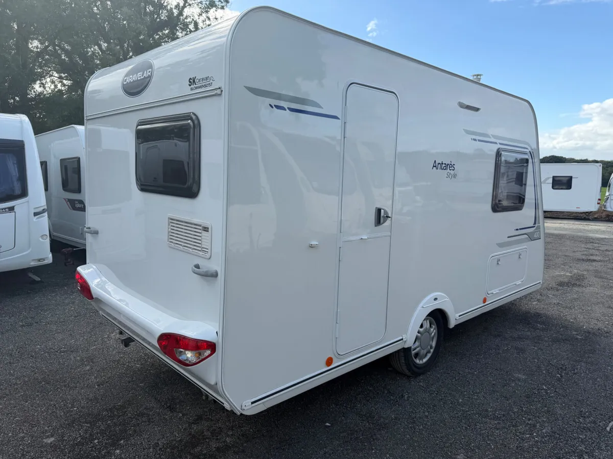 Caravelair Antarès Style 400 – 4 Berth | Fixed - Image 3