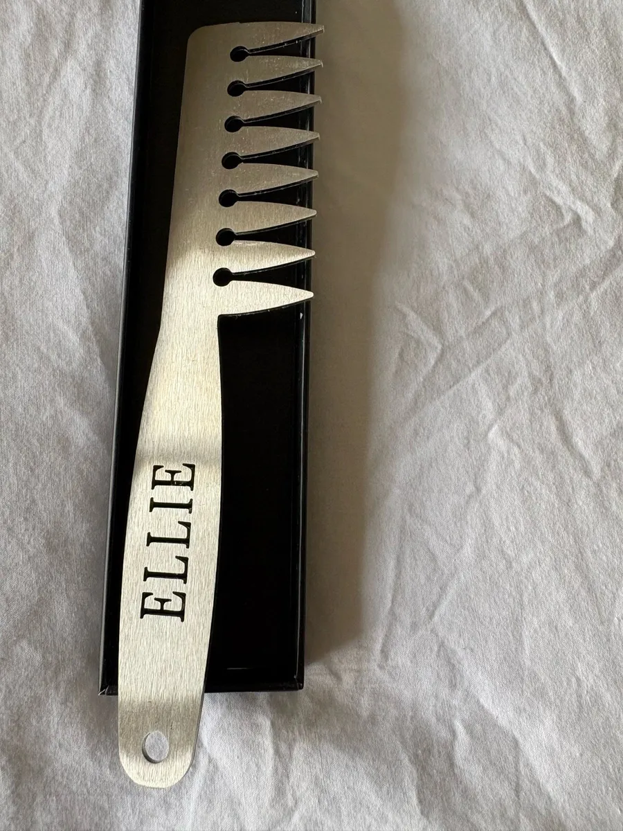 Professional Steel Styling Comb - Image 1