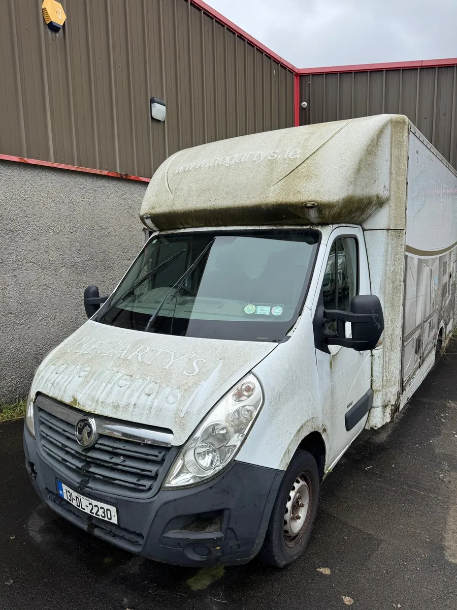 Vauxhall Movano box van - Image 4