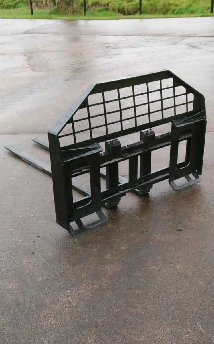 SKIDSTEER PALLET FORKS - Image 2