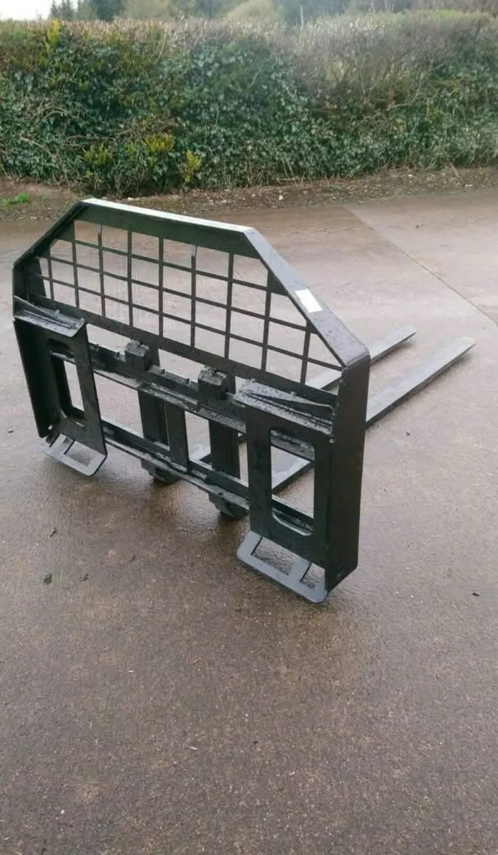 SKIDSTEER PALLET FORKS - Image 3