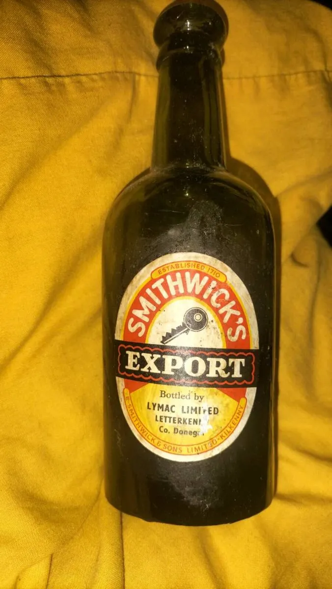 VINTAGE BOTTLE FOR SALE - Image 2