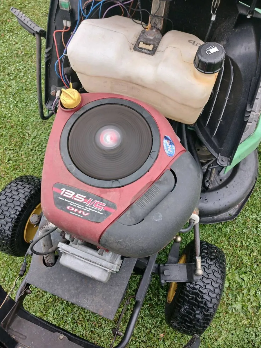 Replacement 13.5hp Briggs and Stratton engine