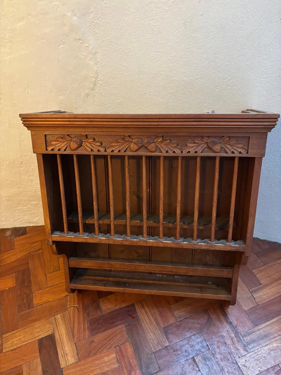 Pine Plate Rack