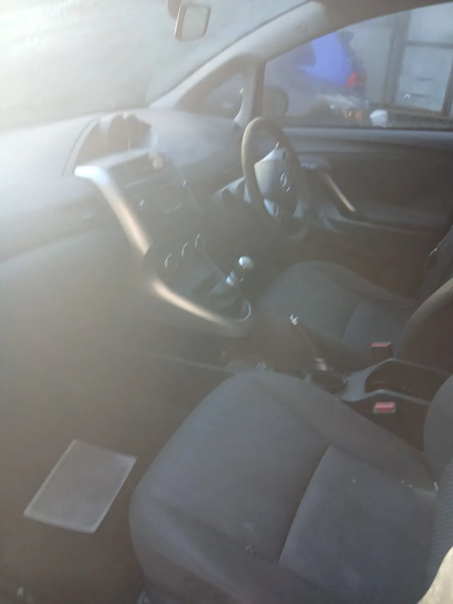 Toyota verso 2015 - Image 4