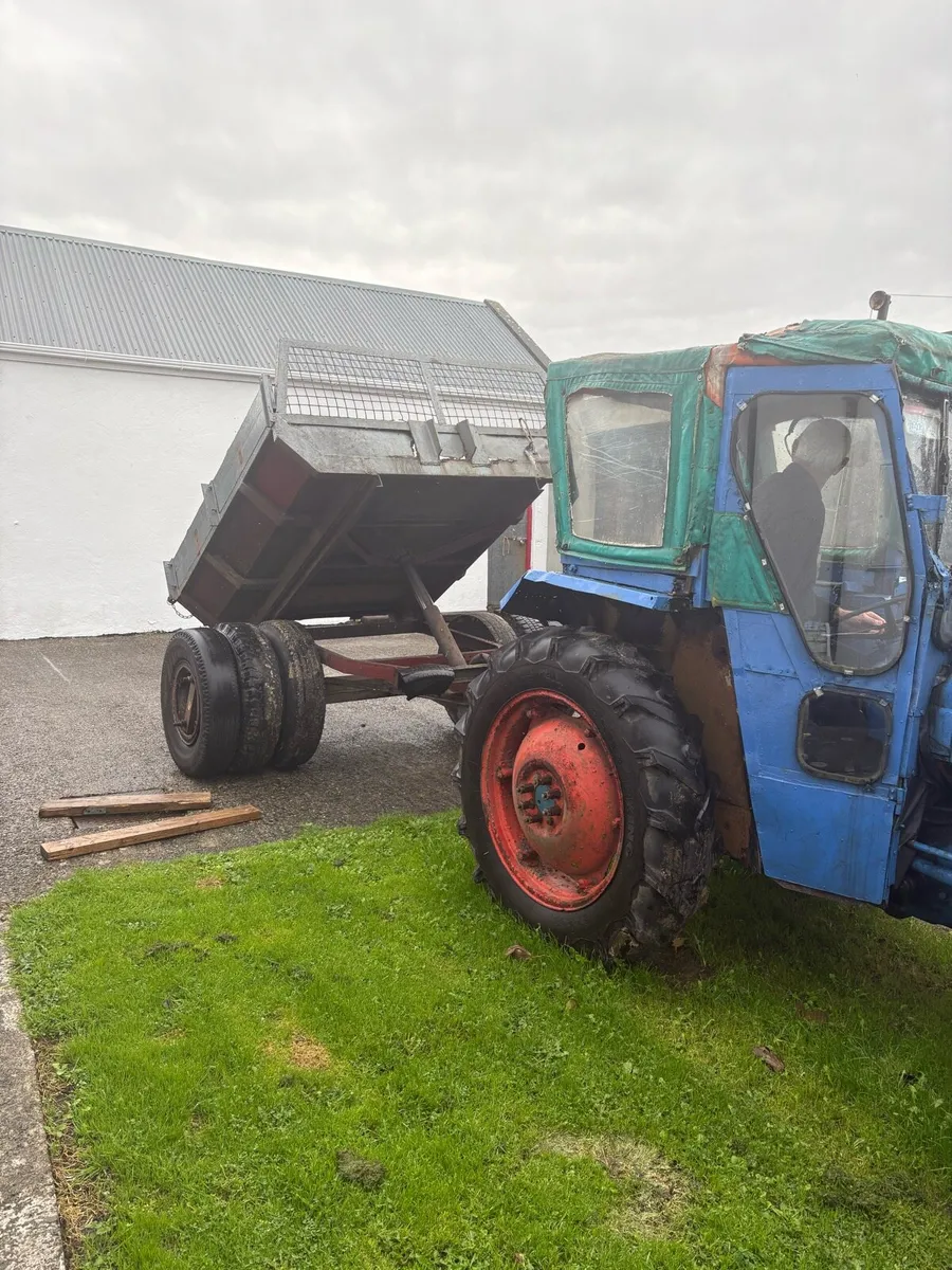 Tractor & trailer. Vintage - Image 3