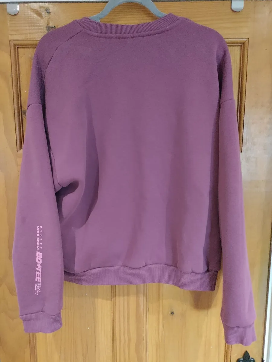 Bo+Tee sweatshirt Small - Image 3