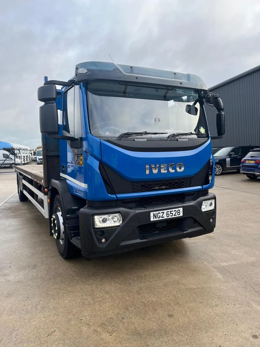 August 2019 Iveco 180e25 Flatbed - Image 1