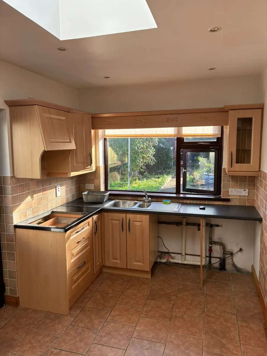 Kitchen - Image 3