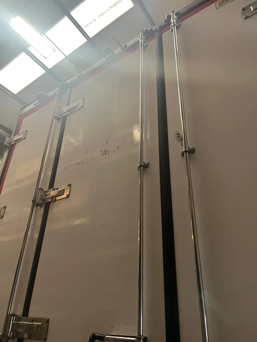 2018 Insulated Fridge Body - Image 4