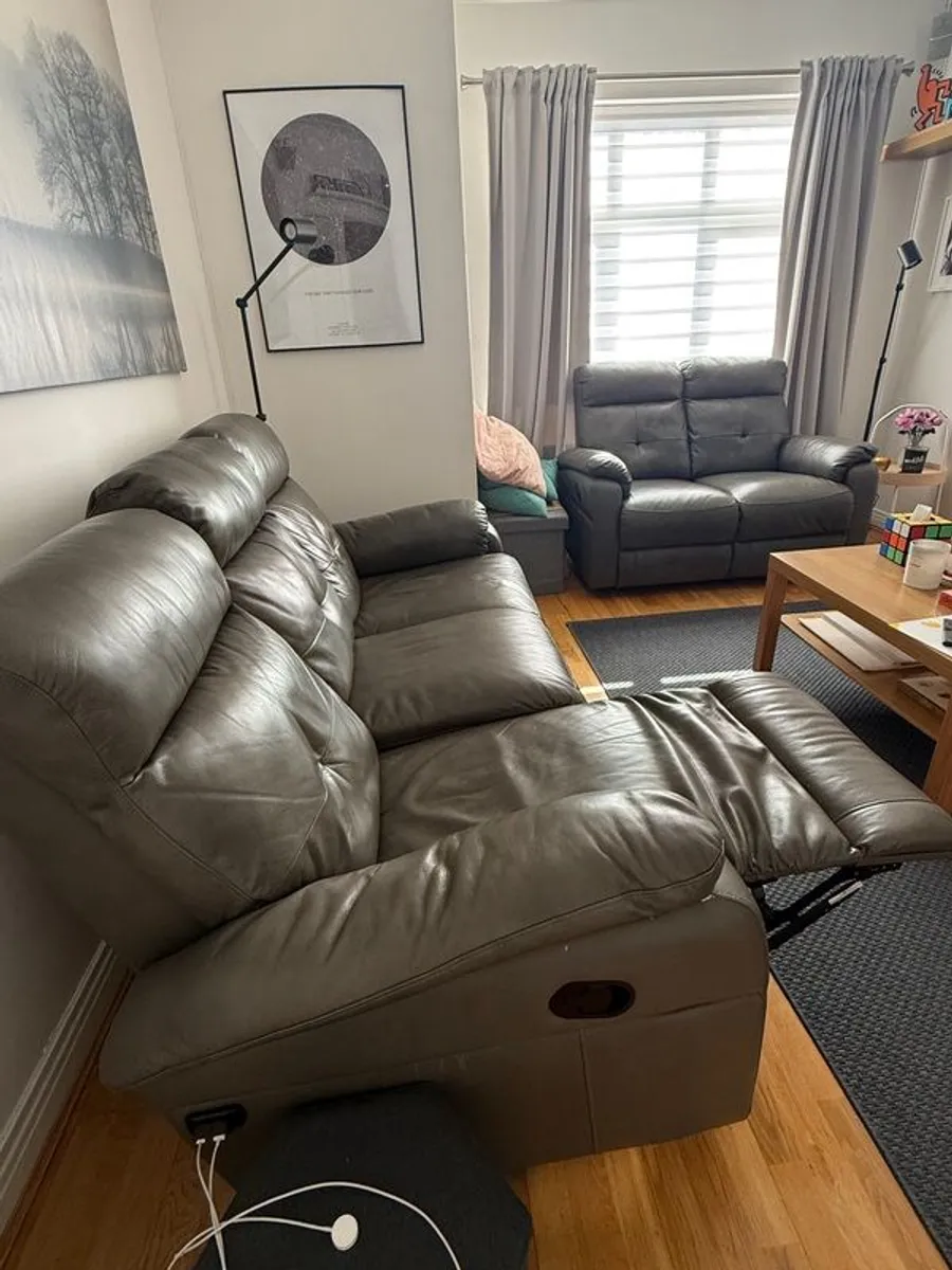 3+2 recliner sofas - Image 2
