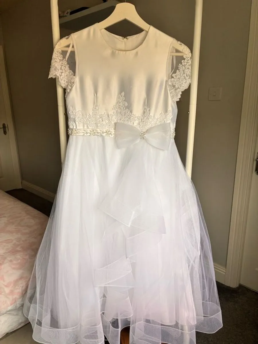 Communion dress - Image 1