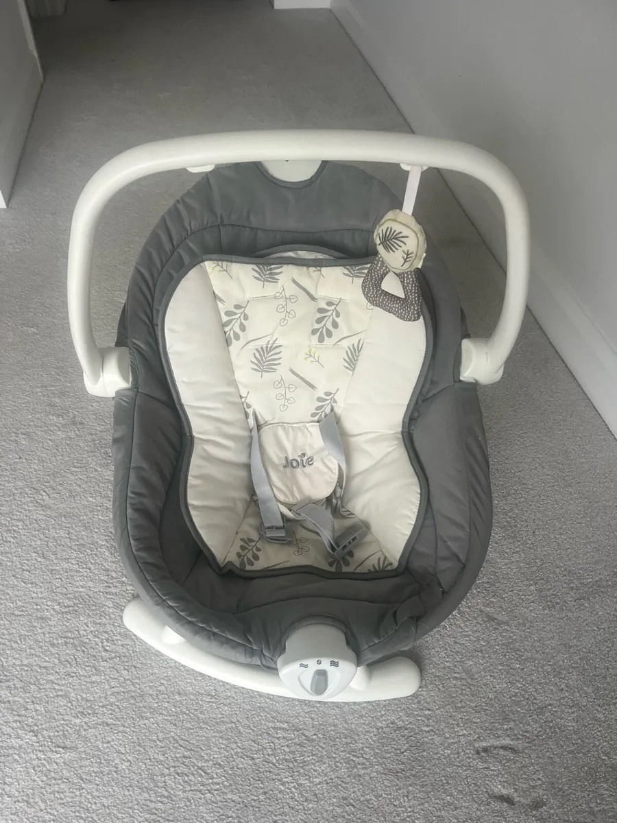 Joie Emeri 2-in-1 Baby Swing and Rocker Fern - Image 2