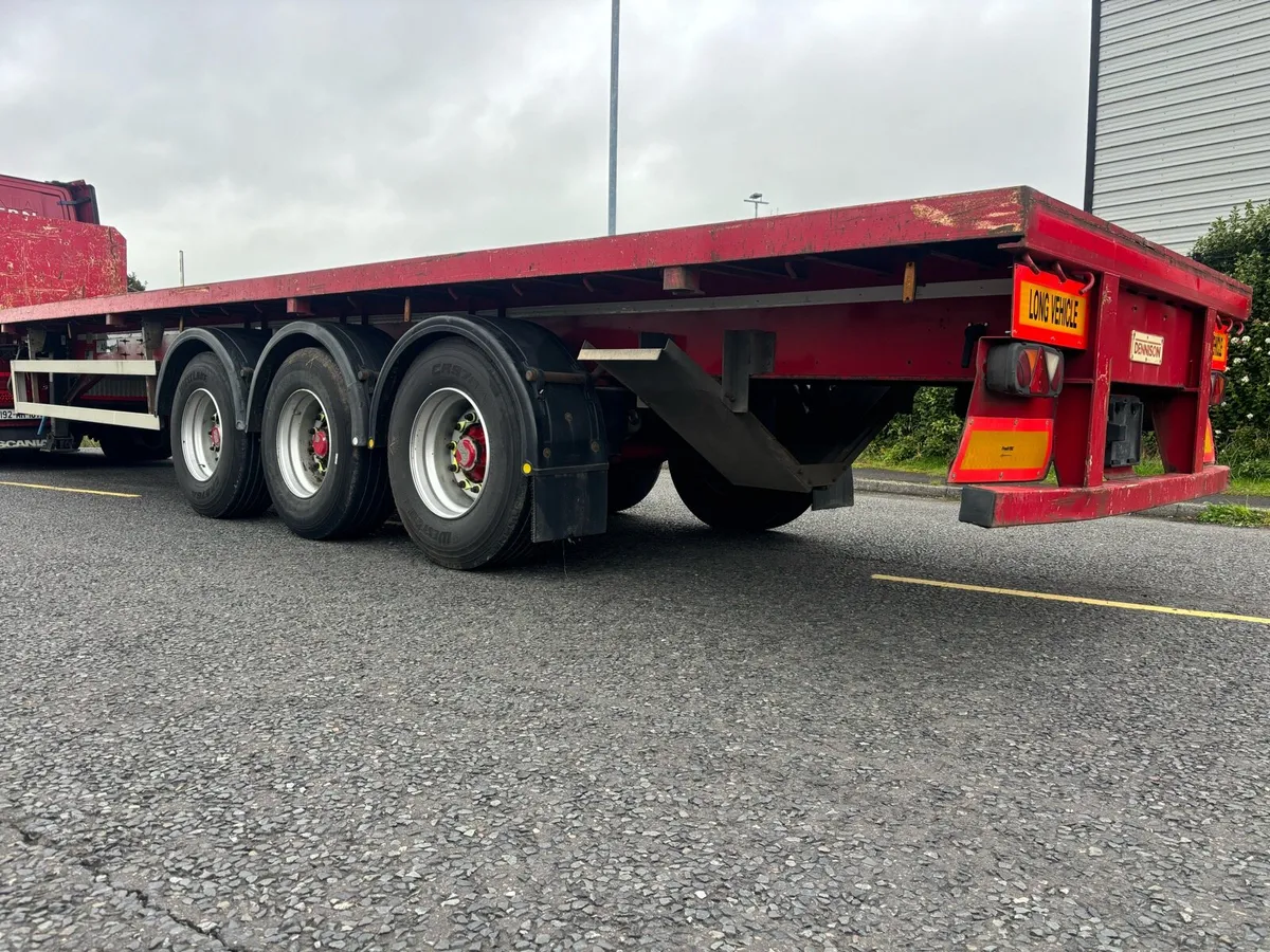 Dennison 45ft flat - Image 3
