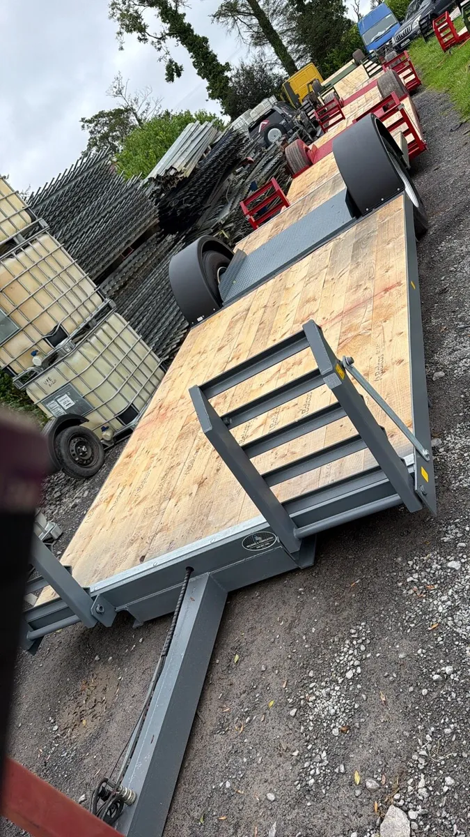 A+ low loader - Image 2