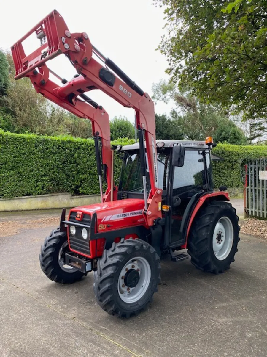 2007 Massey Ferguson 430 c/w MF920 Loder - Image 4