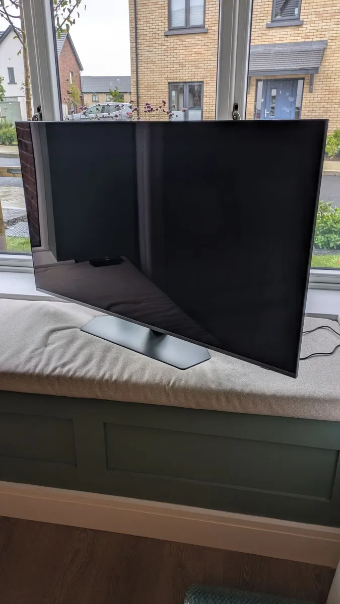 Samsung 50" Neo QLED 4K Smart TV - Image 4