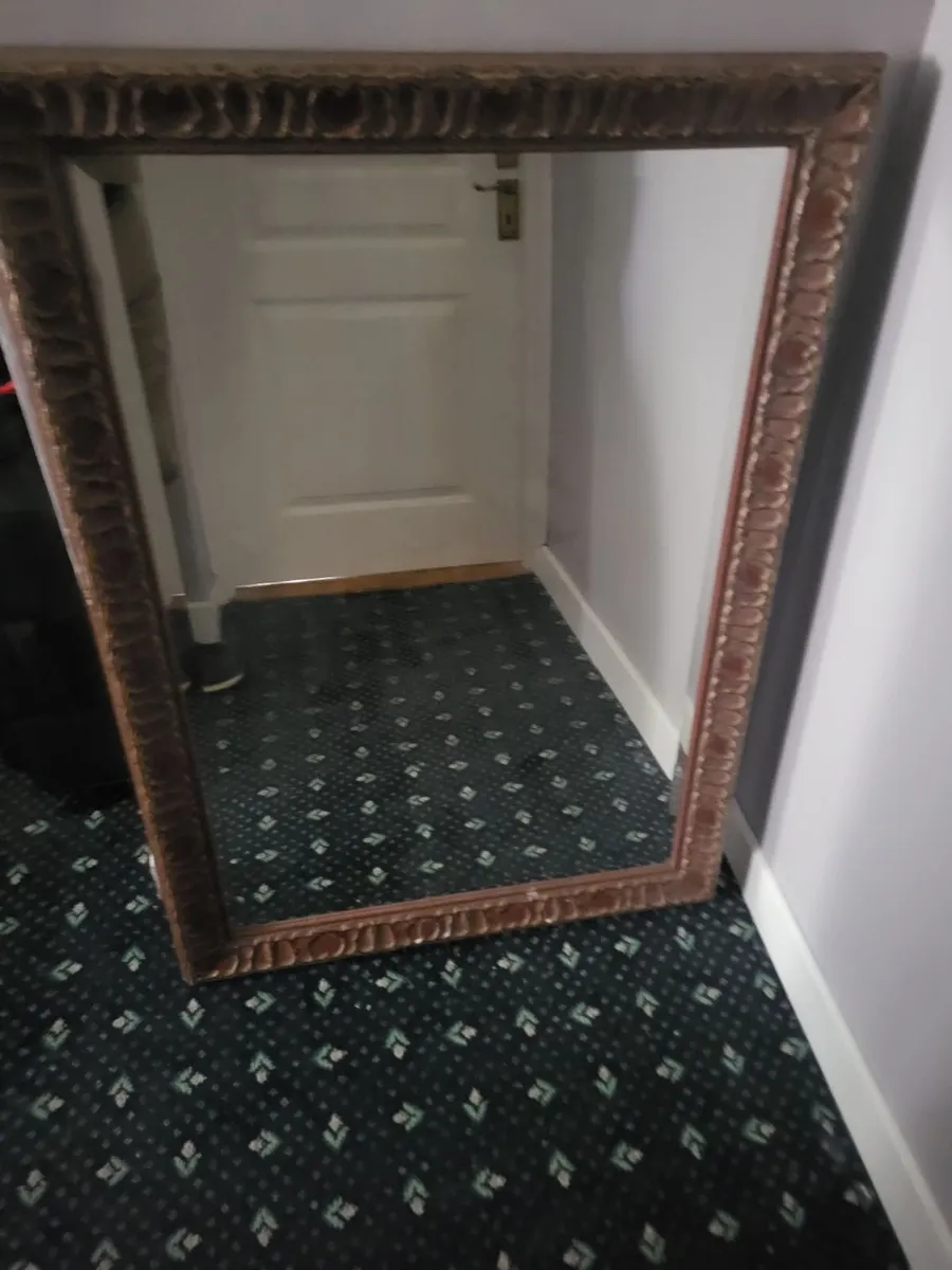Large Mirror 74x104 cm moulded frame antique style - Image 1