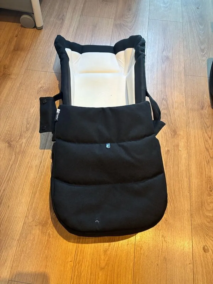 bugaboo baby nest - Image 3