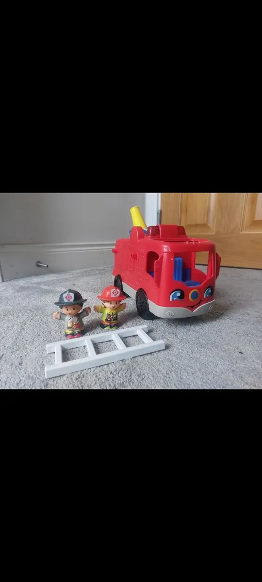 Fisher Price Little People Fire Truck - Image 1