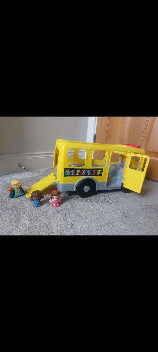 Fisher Price Little People Big Yellow Bus - Image 1