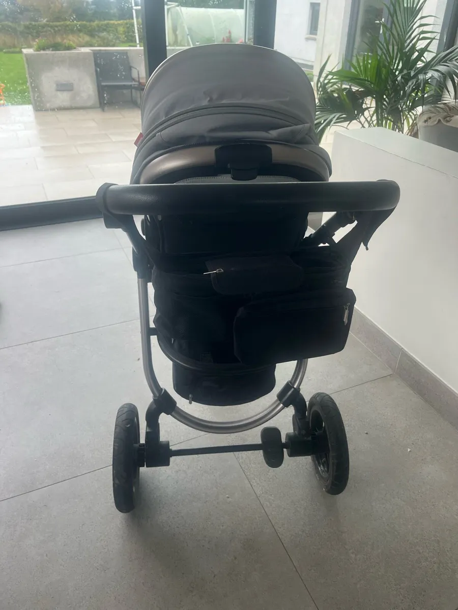 Infababy full travel system - Image 3