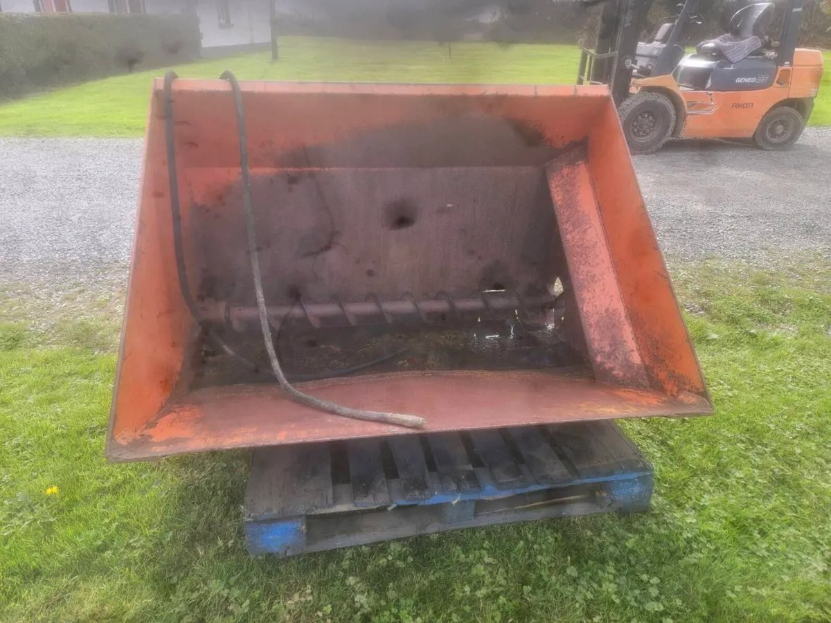 Yard clearance - Image 3
