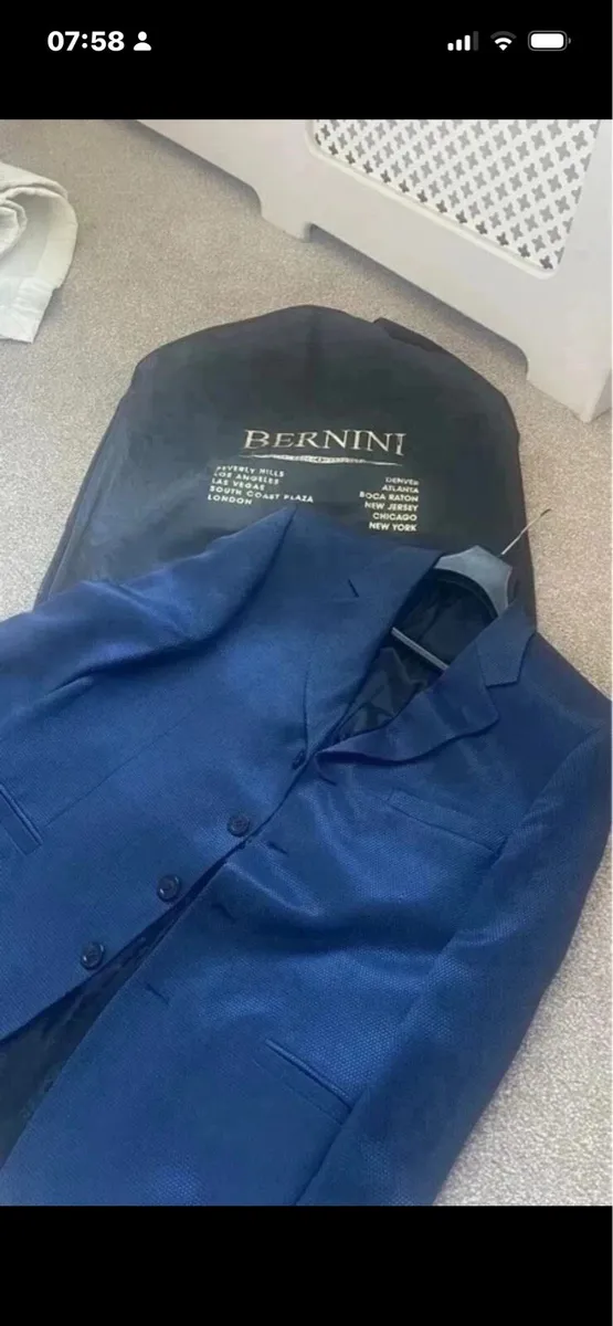 Men’s Versace blazer - Image 2