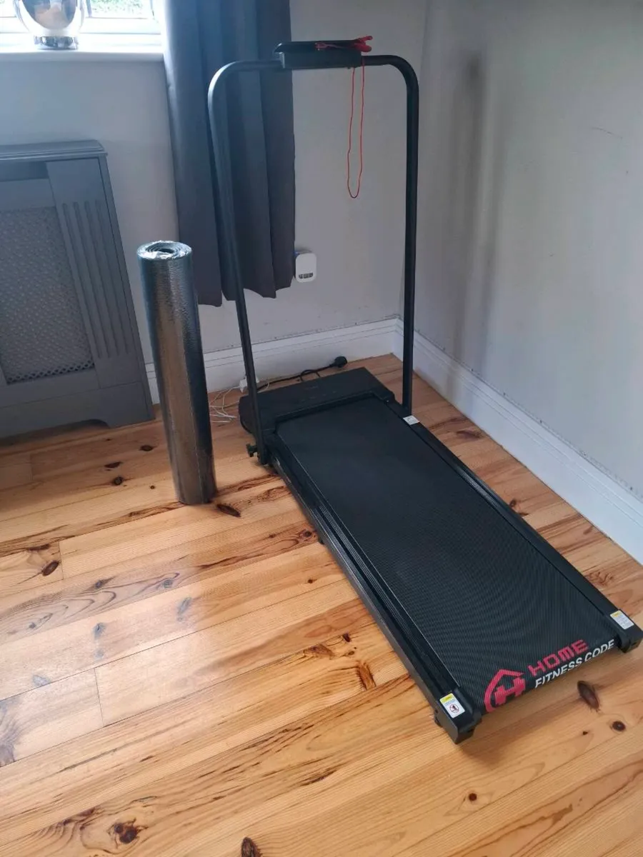 Treadmill/walking pad - Image 3