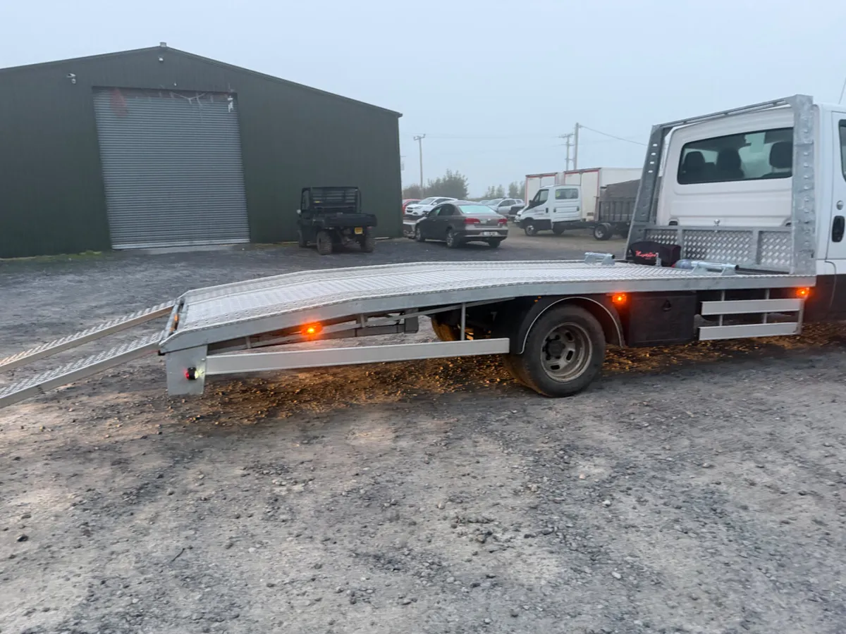 2020 Iveco daily twin wheel Recovery - Image 3