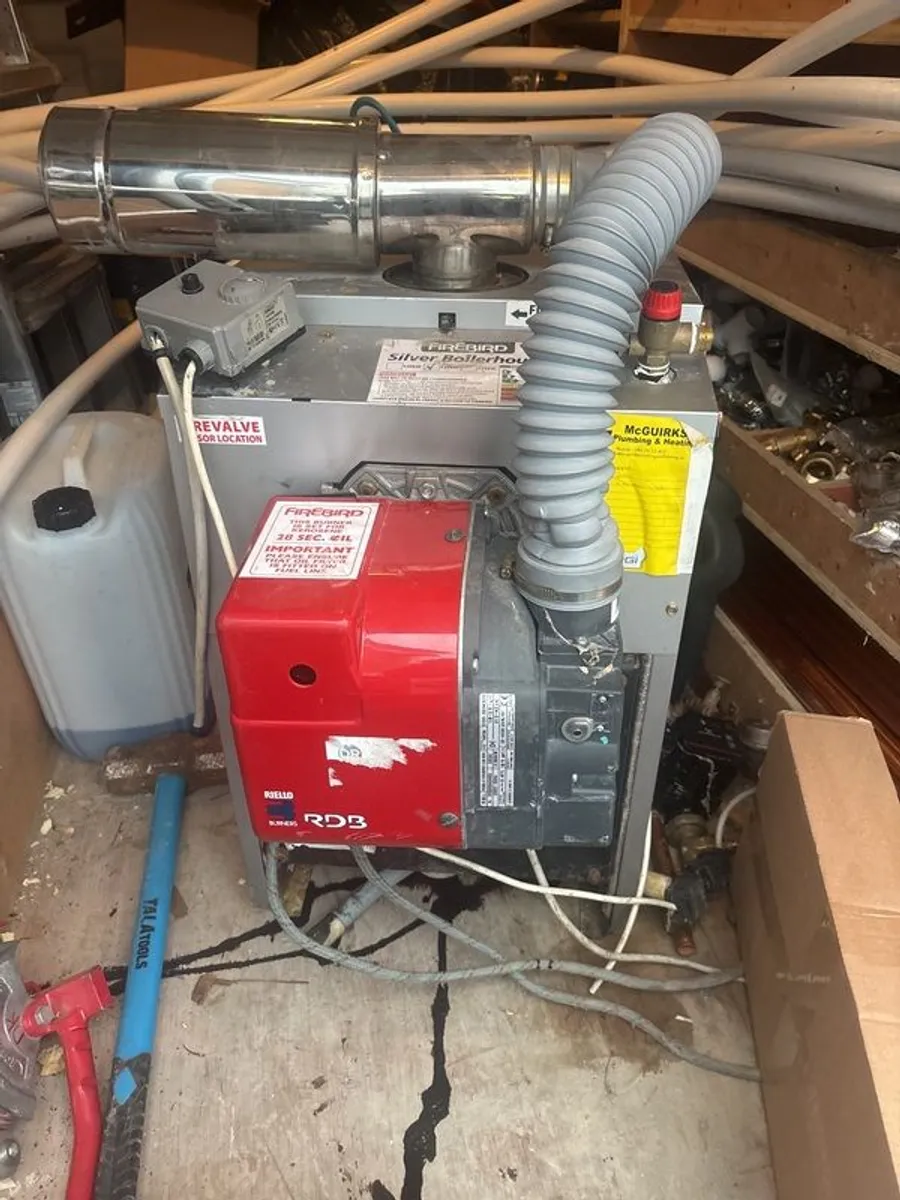 oil boiler with burner