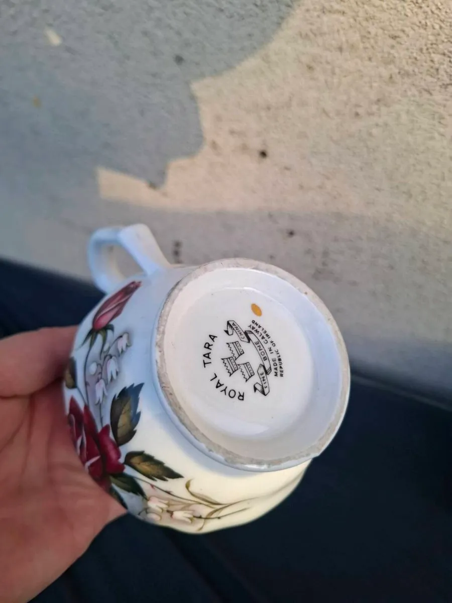 Royal tara china milk jug - Image 2